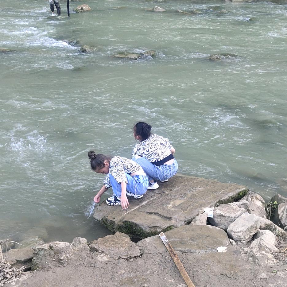 关岭酷八台球俱乐部