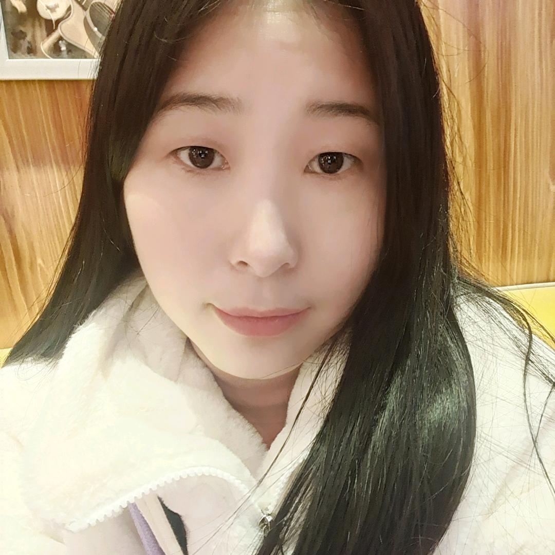 a玲玲