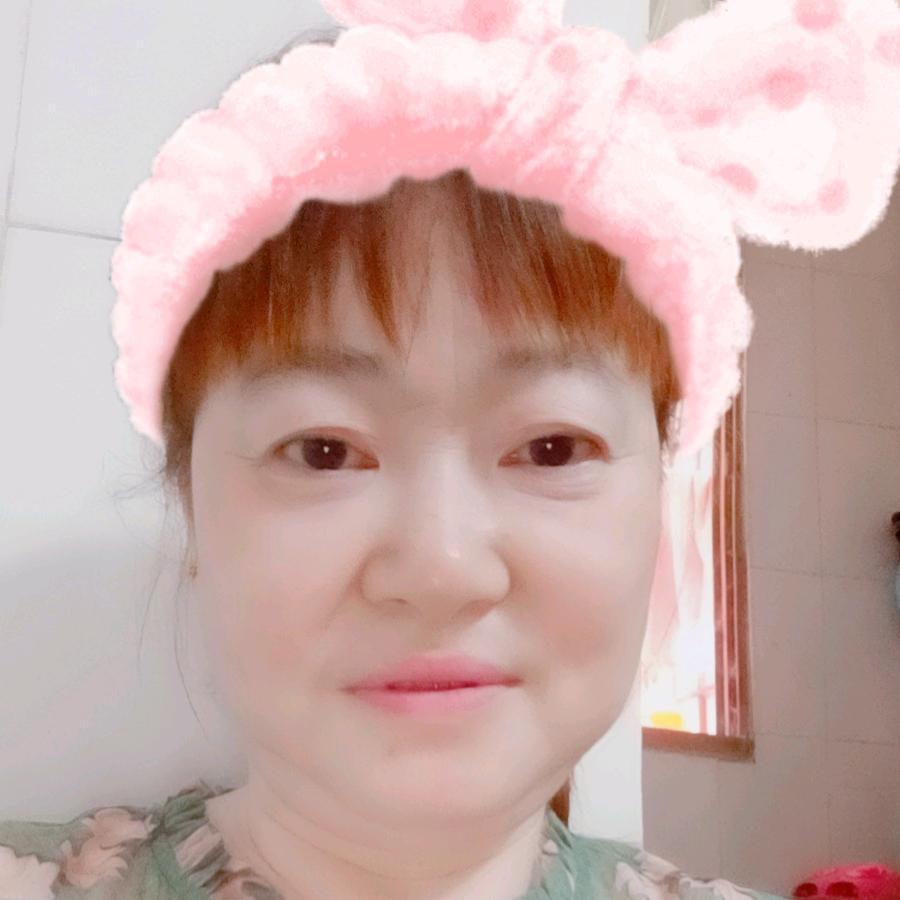 两个女儿的妈妈