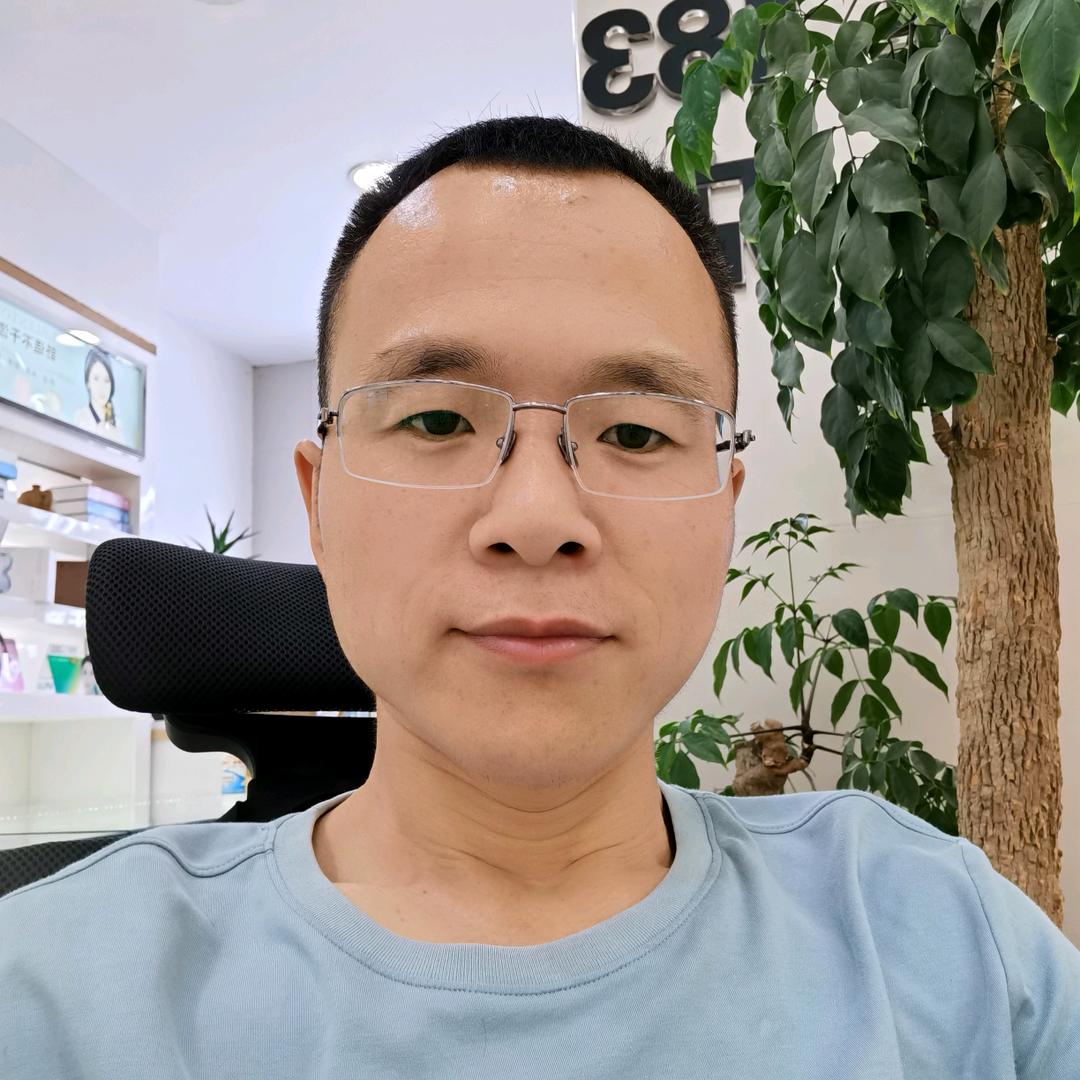 建始布雷斯顿眼镜店