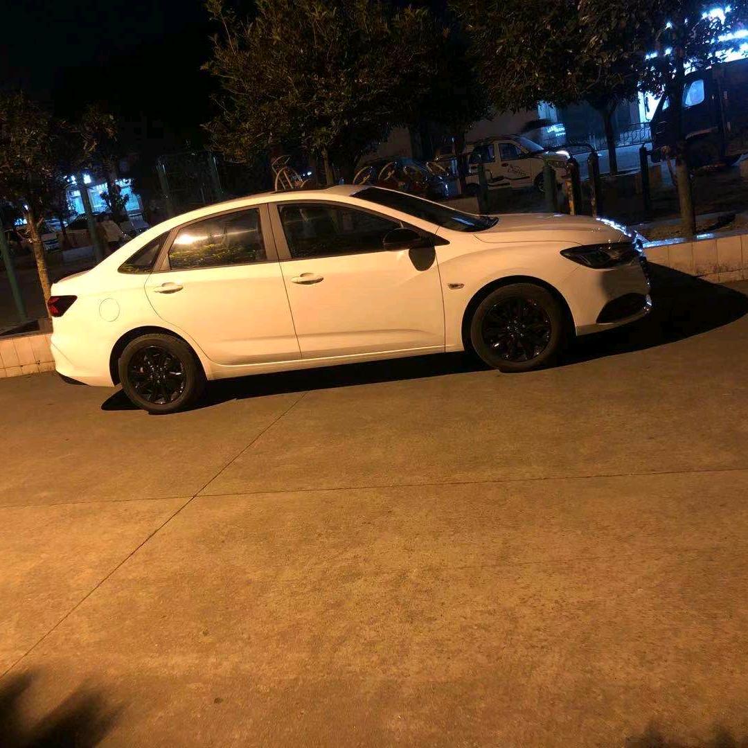 舍不得放开你炙热双手