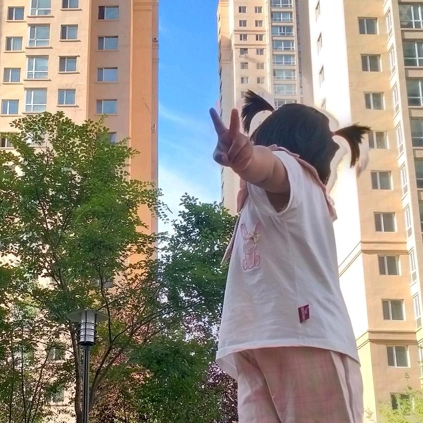 是芊芊呀