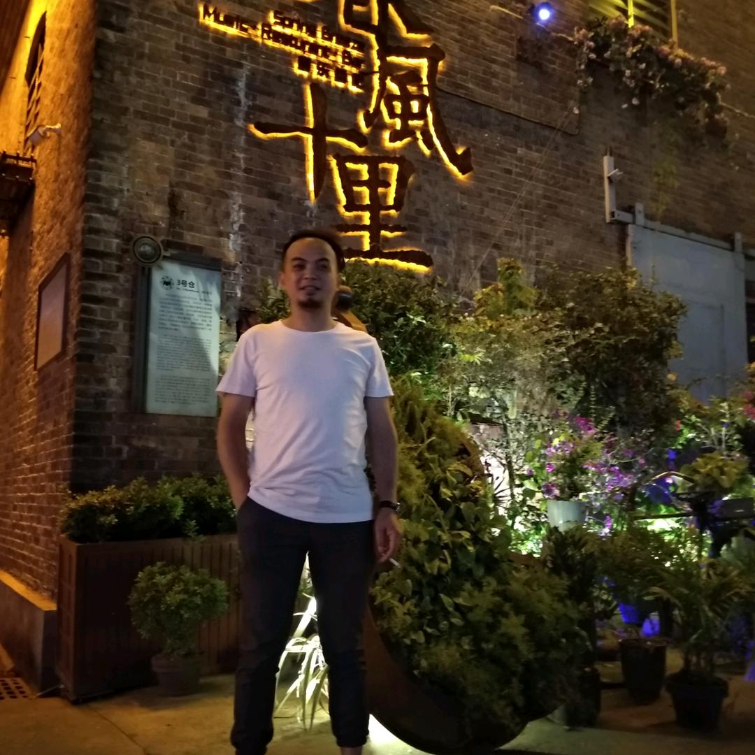冷月星辰