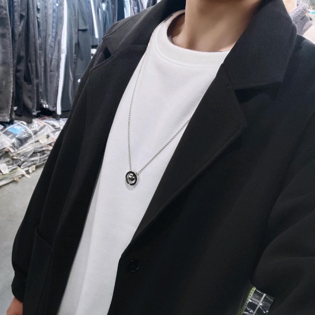 zY　　　　　　  　　　╲