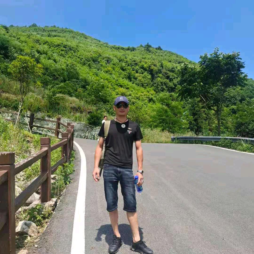 曾锅装饰