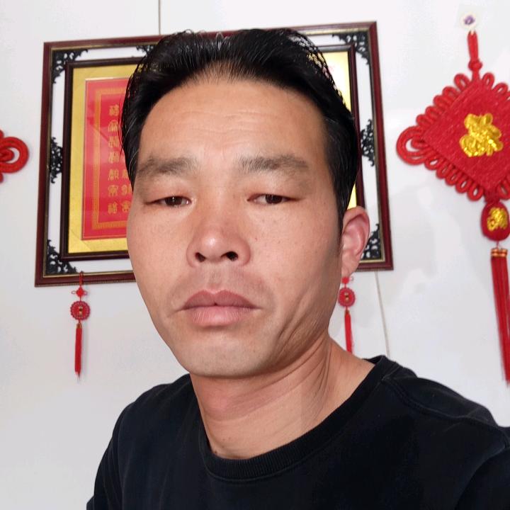 孟山林艺术团