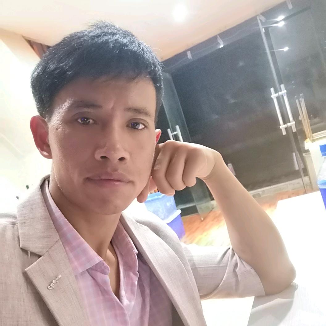 小六子（爱唱歌）