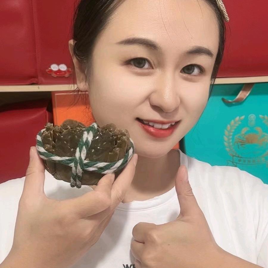 吃德起大闸蟹(抹直口店)官方号