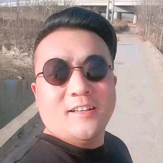 快乐的人