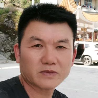 纳子龙