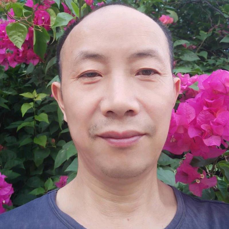 钱粮超亿，单身。