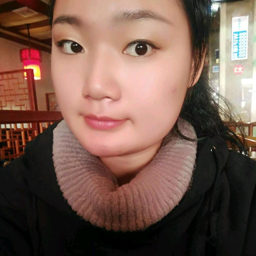 粮票年代串串何小妹
