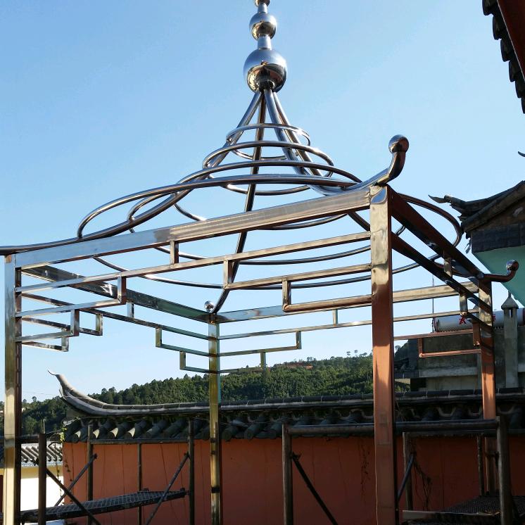 玩不锈钢的小王