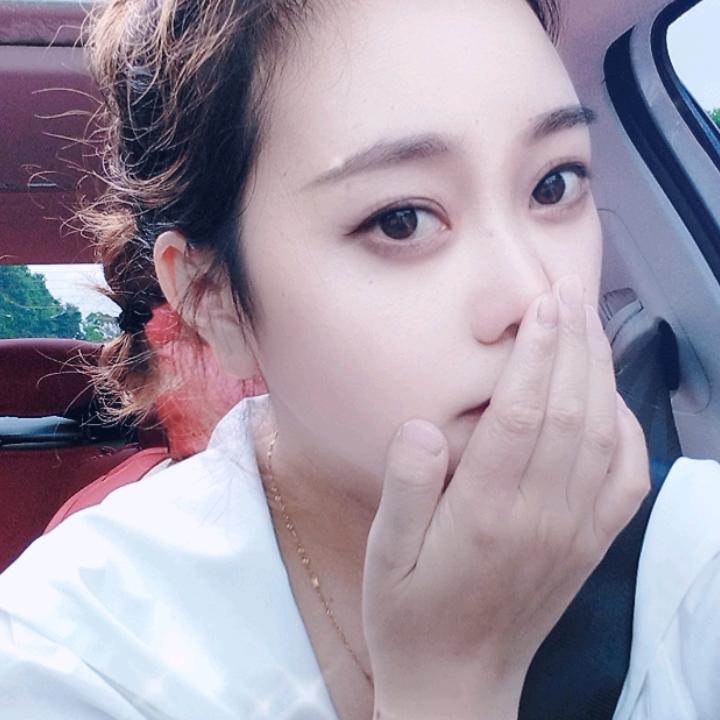 敏敏：