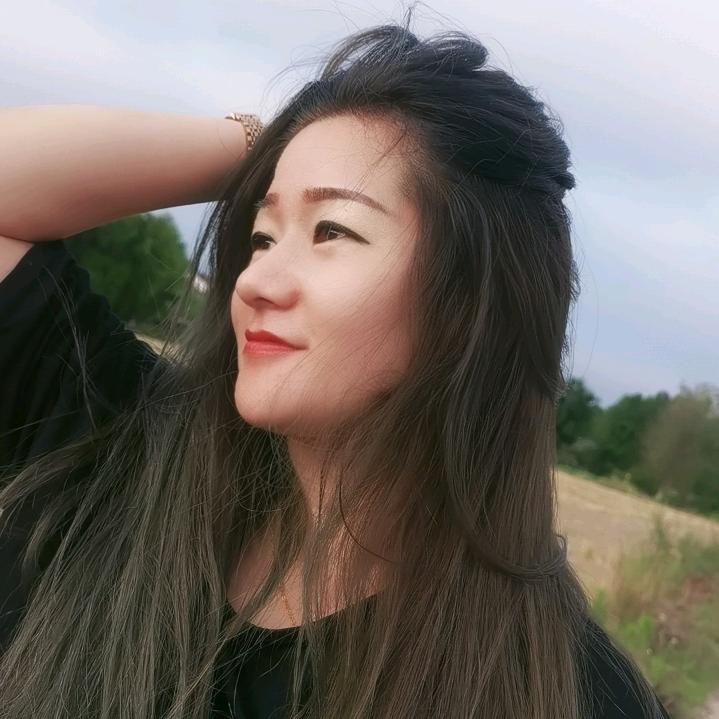 🍀迷人的小眼睛🌹🍃