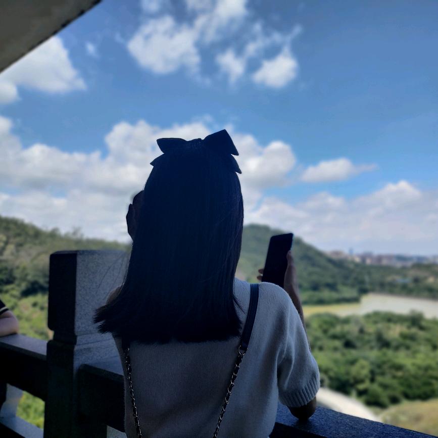 明庆汀山训练场黄校长