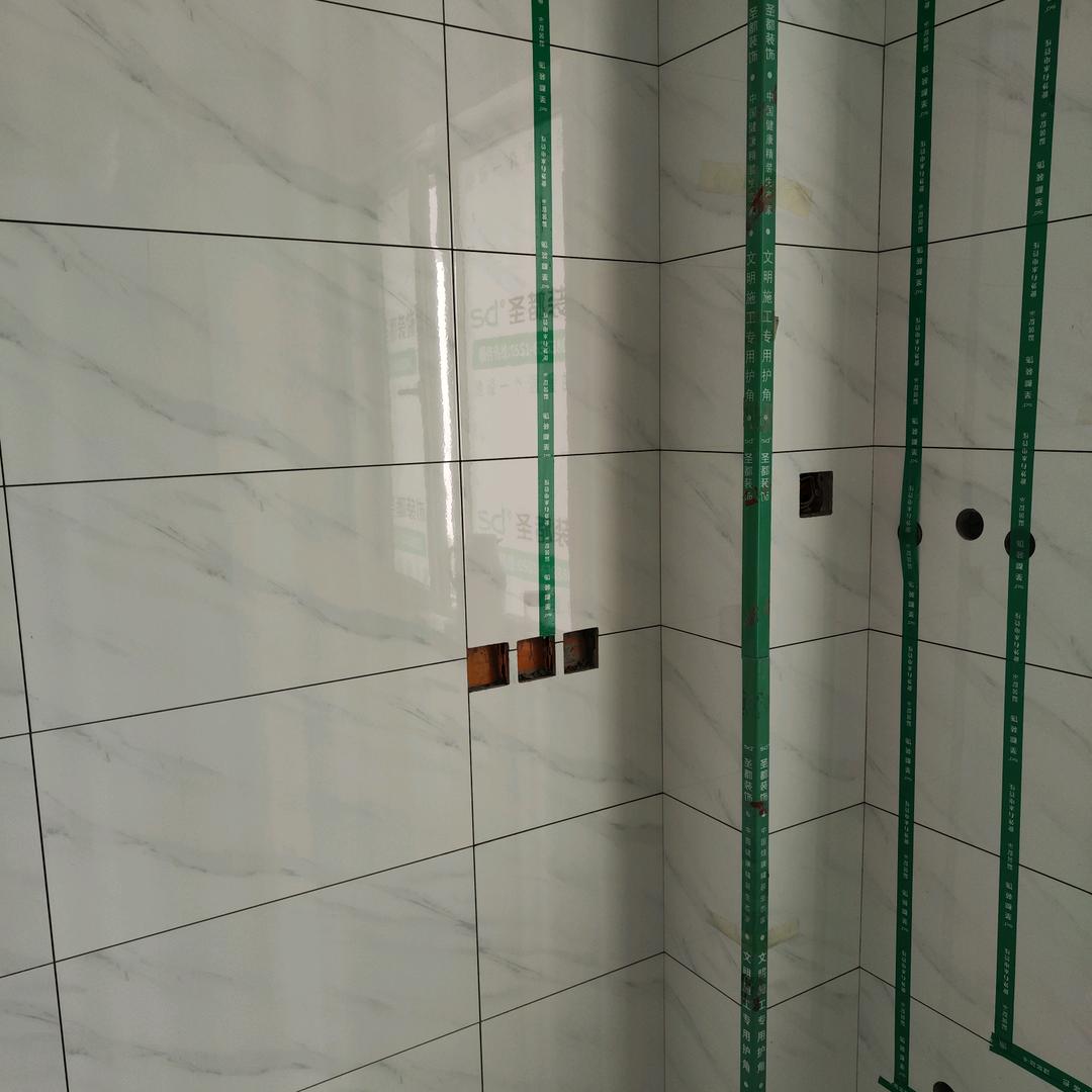 龙哥贴砖