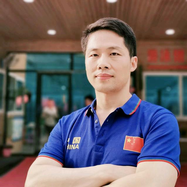 小路教游泳