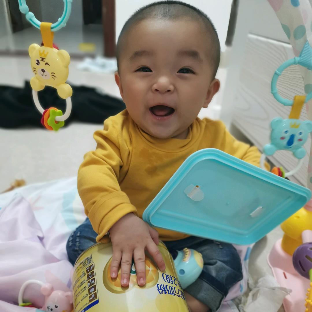 嘬一口🥤快乐奶茶🧘‍♀️