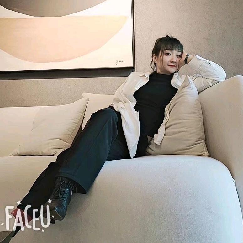 杨迪迪（东方状元府置业顾问😋）