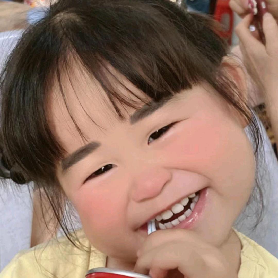 肉肉很爱吃