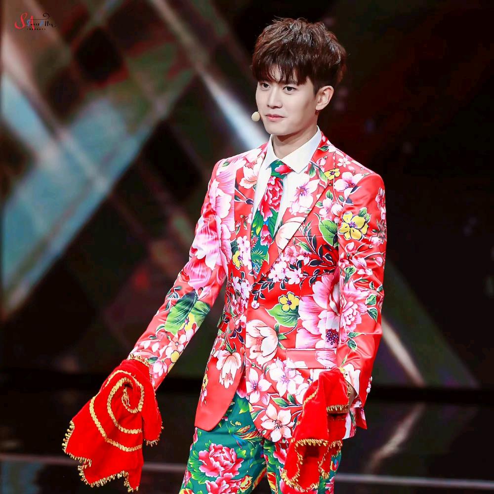杨慕辰