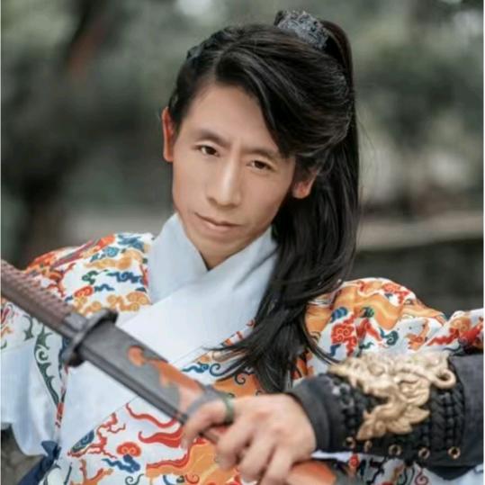 人的一生不要依靠任何一个人！！！！！！！