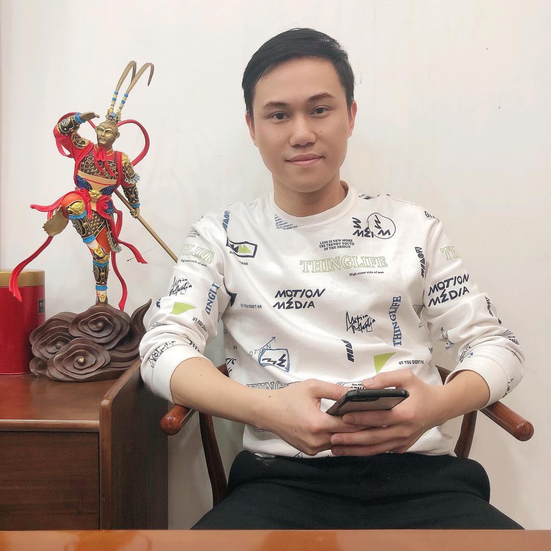 大鹏–大牌撤柜女装尾货批发