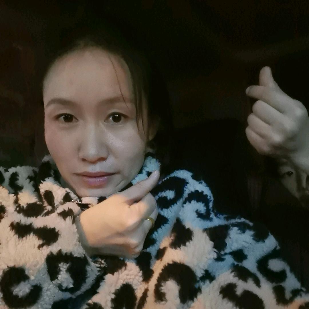 打不败的小小呀