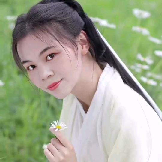 莉莉～☘️