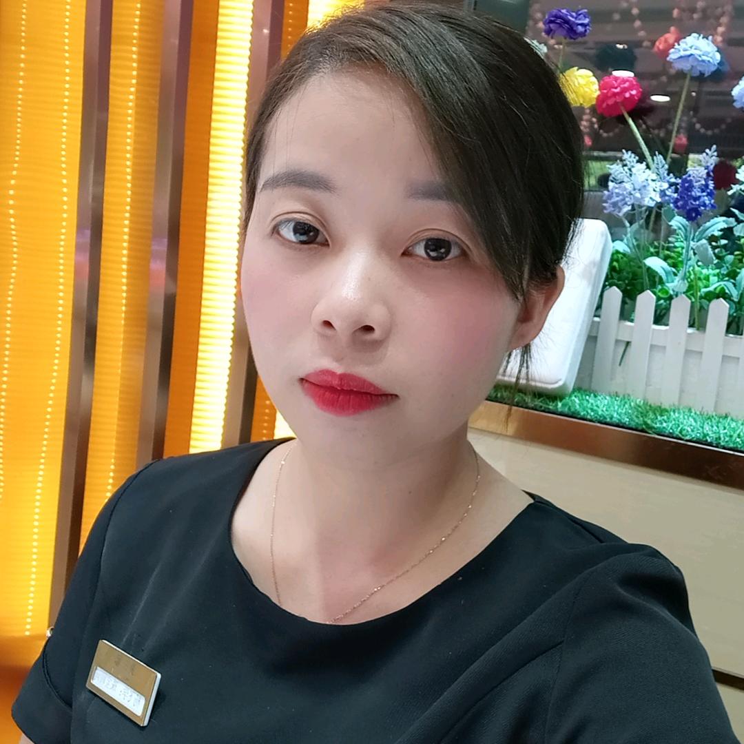 龙州卖珠宝小杨