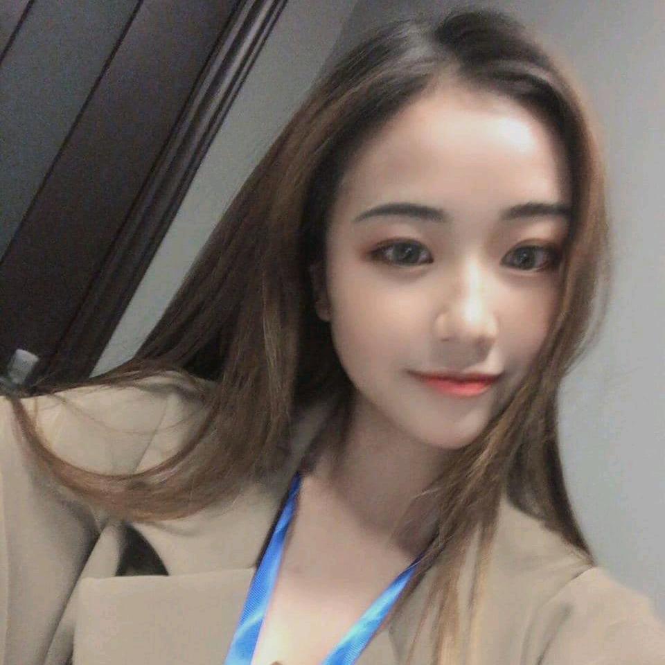 返乡创业养羊人 小莉