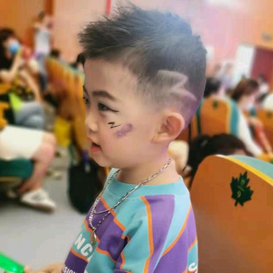 潮宝潮童童装