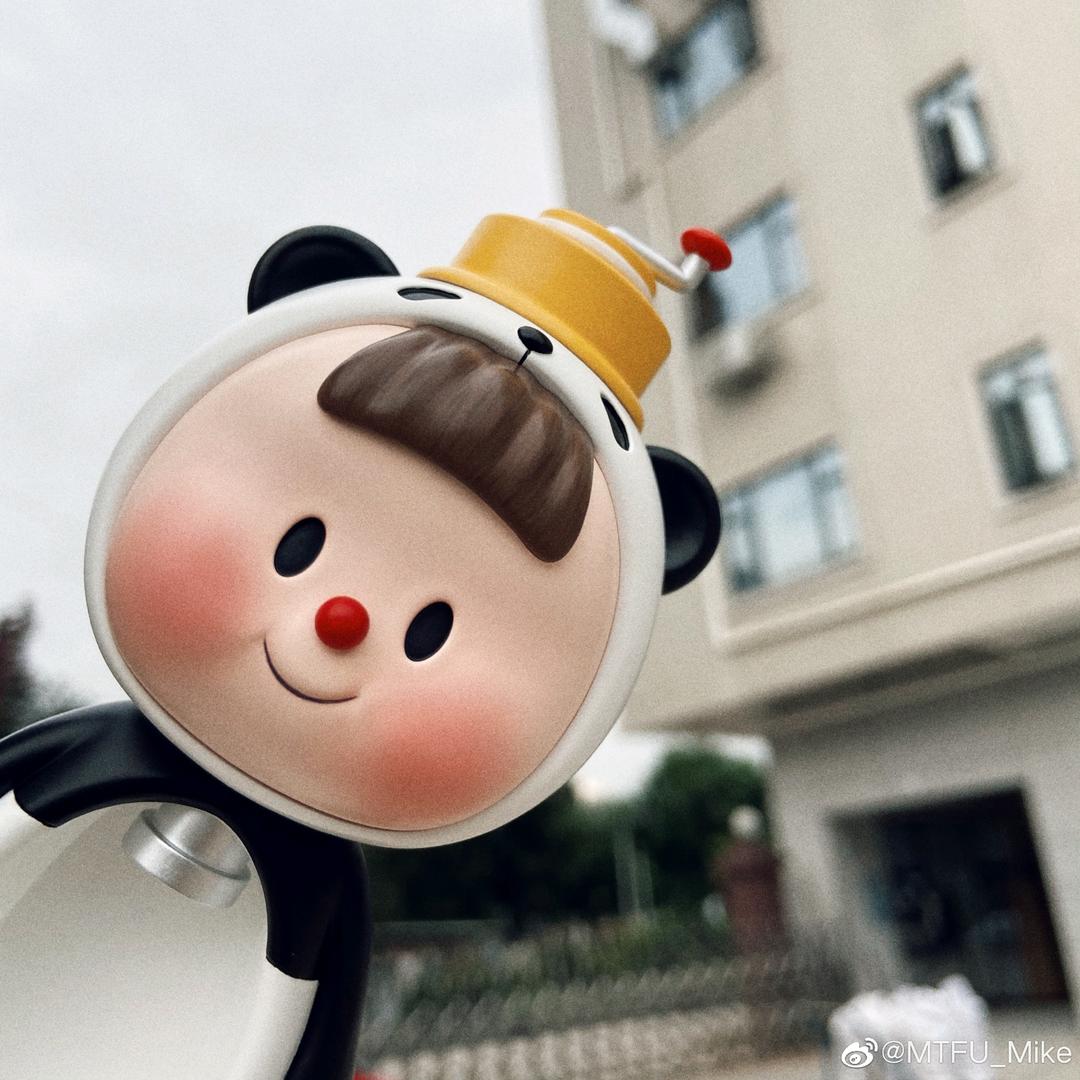 和兔兔拆盲盒