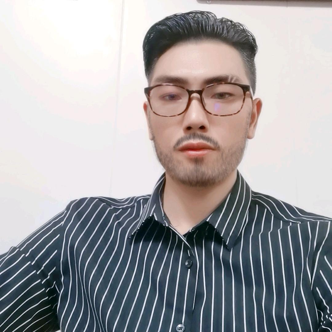 灯光制造师