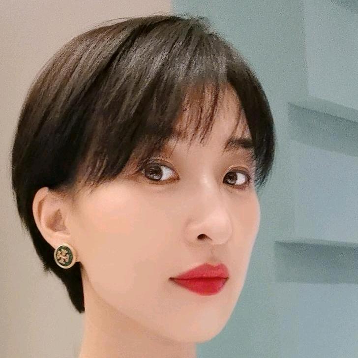 南京河西颖儿女装