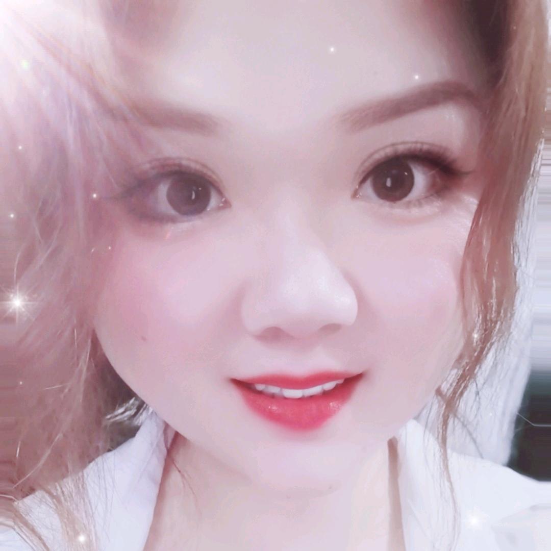 大脸猫妹