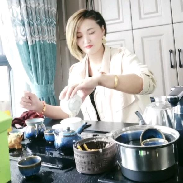 四姐忠诚布艺店