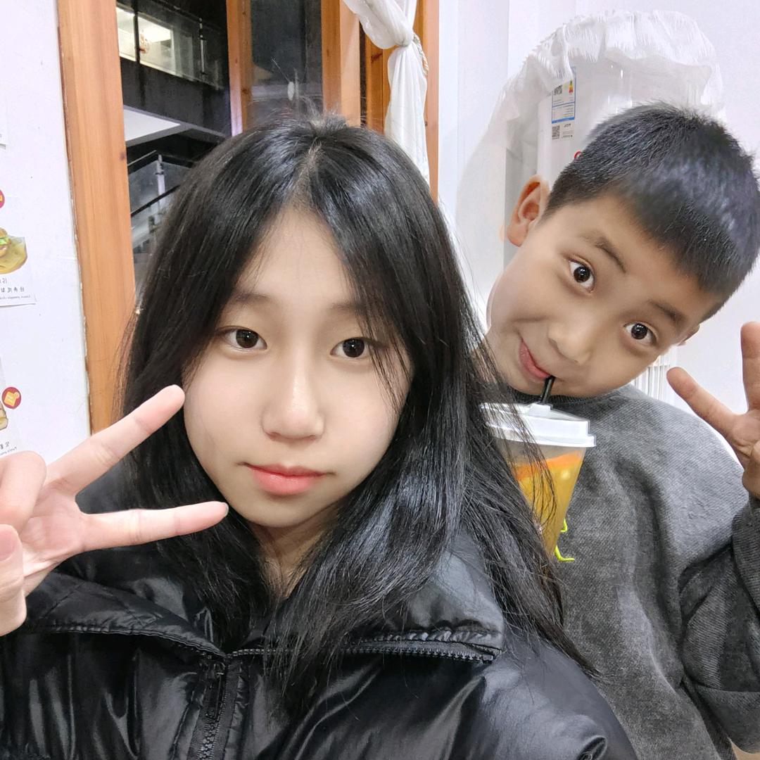 幸福☀️一家🍓互