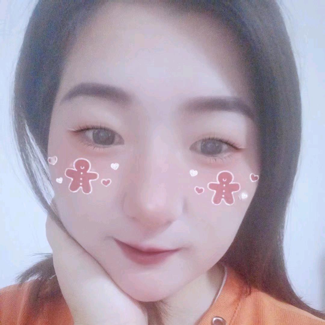 娜娜吖🐭