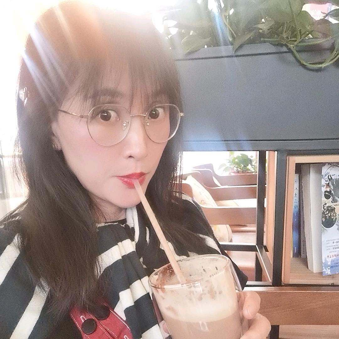 二丫（臻艾堂美容养生馆）
