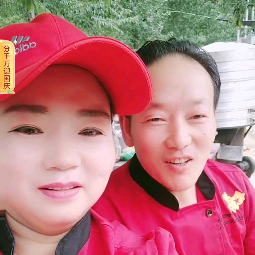 張記食府流动包桌