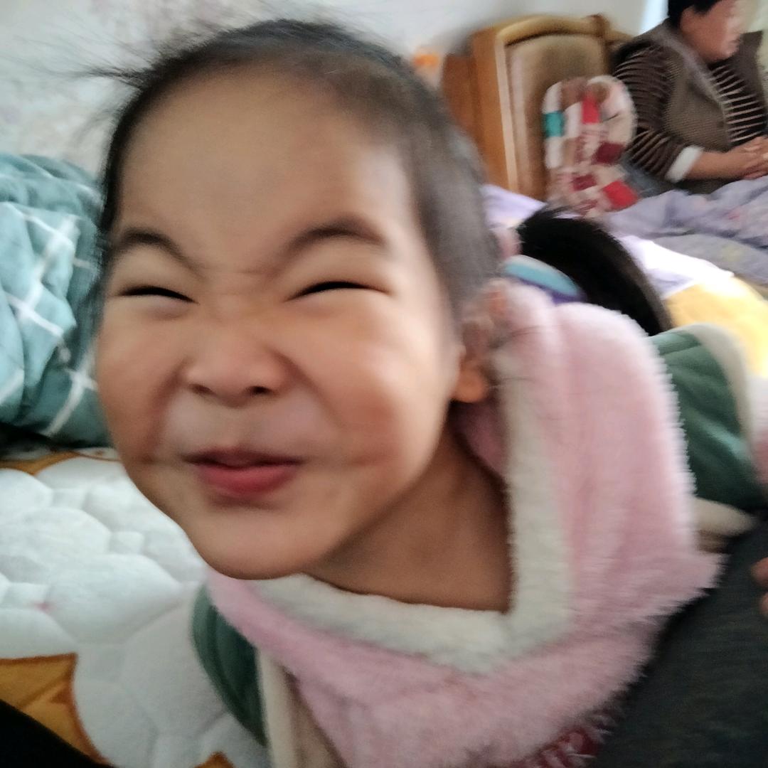 室内装修。专业贴砖