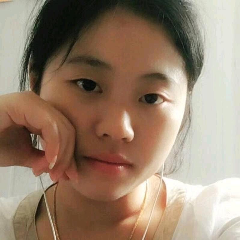 一只波比兔