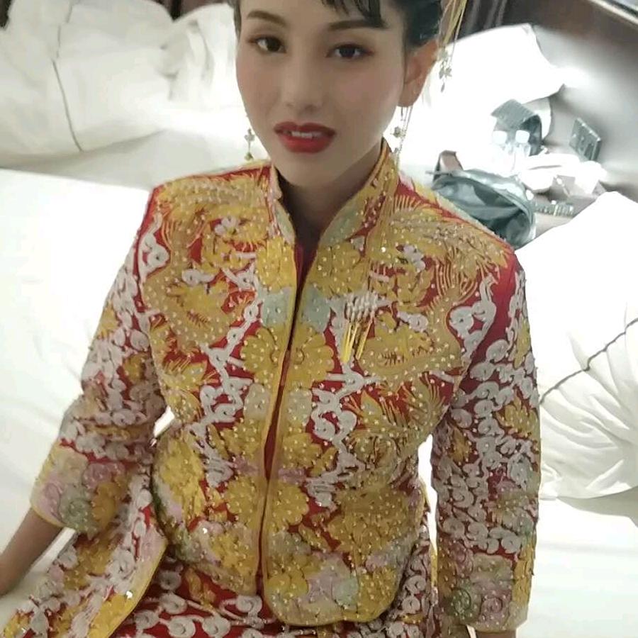 英英首播