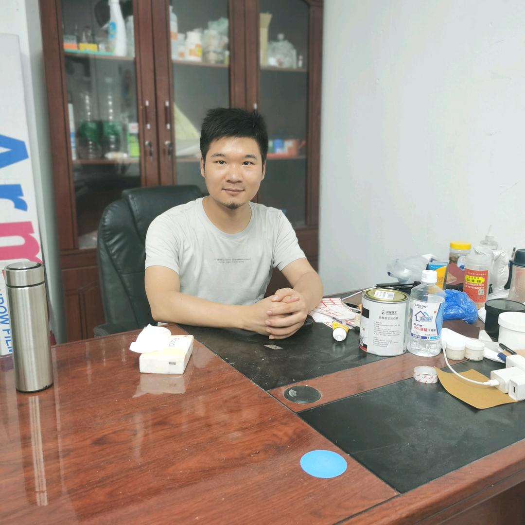 深圳龙师傅家具修复