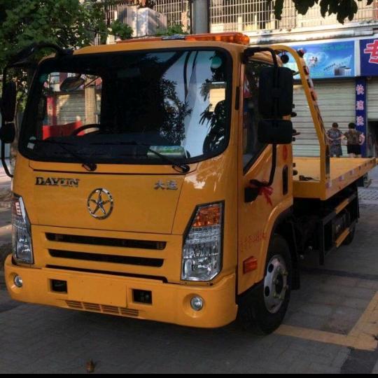 西充拖车王子赵二哥