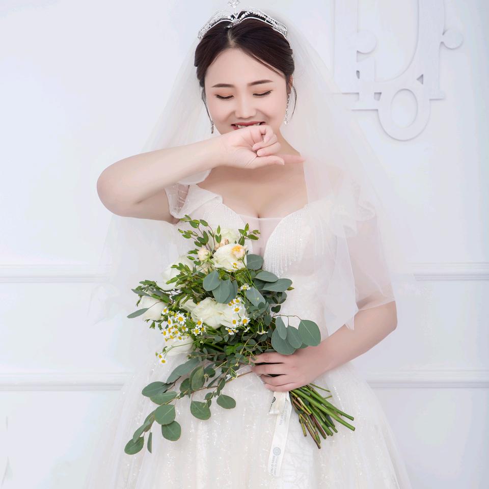 缘是方芳芳