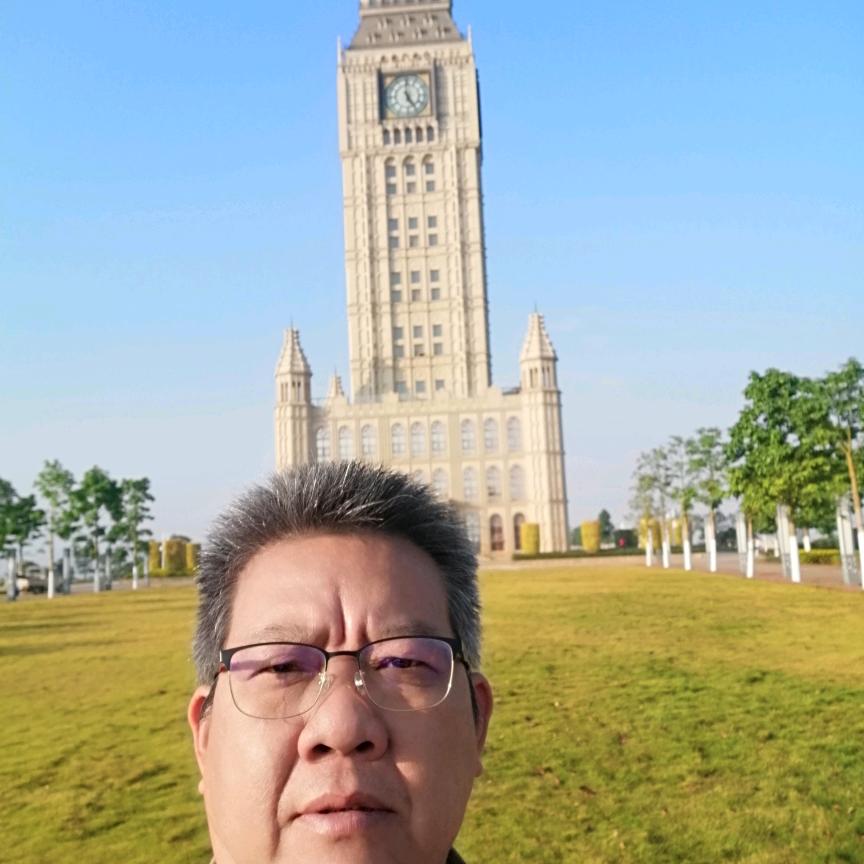 李万田