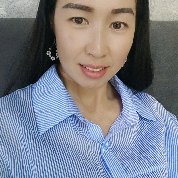 耶莉莎幸福快乐每一天